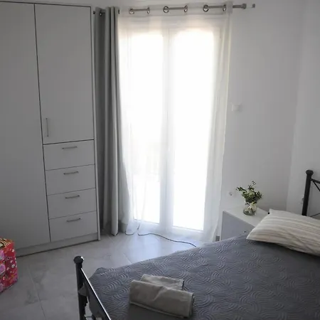 St George Beach Apartment Naxos City